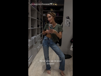  alt="Lara Schobert"