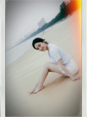 Yicheng Zhao