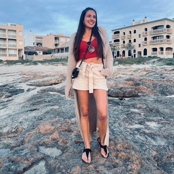 Sally Özcan