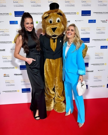 Sally Özcan