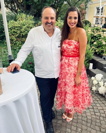 Sally Özcan