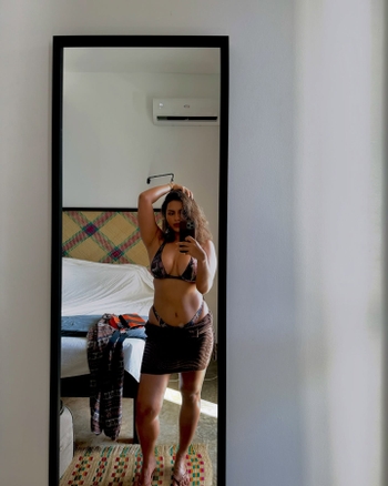 Rose Flores