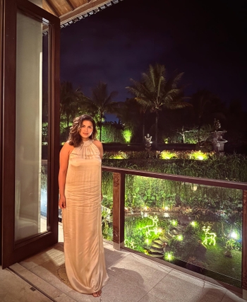 Rose Flores