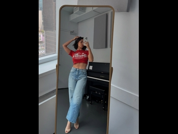  alt="Auli'i Cravalho"