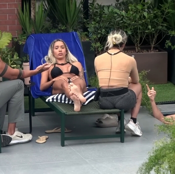 Talira Manñes