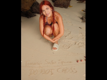  alt="Tommi Rose"