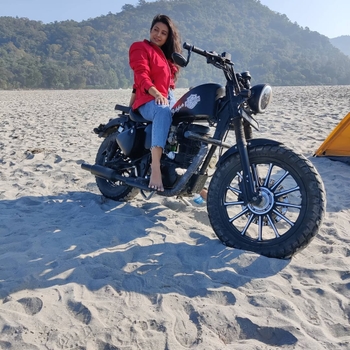 Surabhi Das