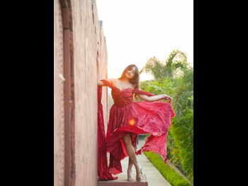  alt="Simran Kaur"