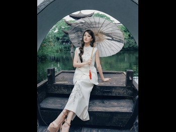  alt="Grace Chan"
