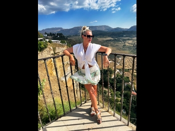  alt="Lucie Borhyova"