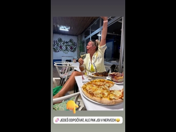  alt="Lucie Borhyova"