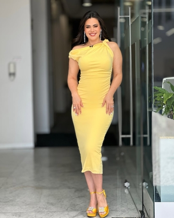 Luz Elena González