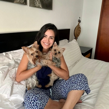 Luz Elena González