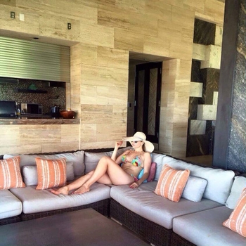 Luz Elena González