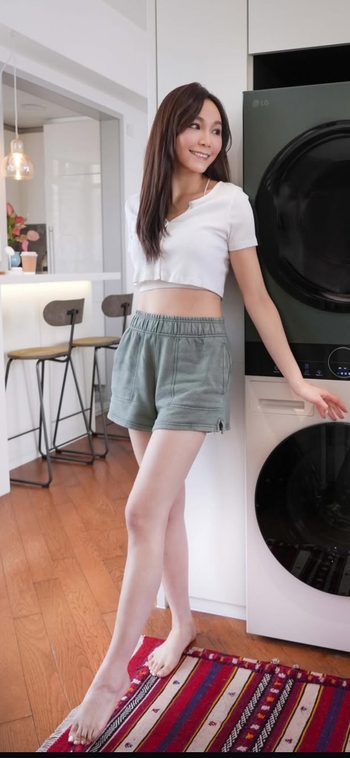Irina Tang