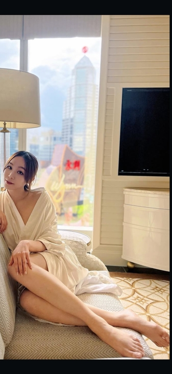 Irina Tang