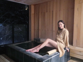 Irina Tang