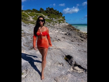  alt="Anya Andriychuk"
