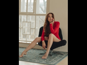  alt="Angelina Samchyk"