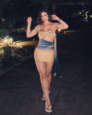 Larissa Tomásia