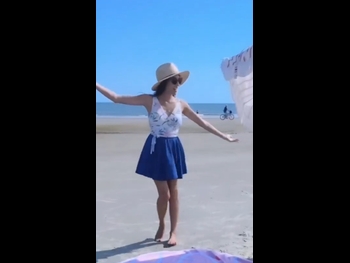  alt="Jessica Rey"