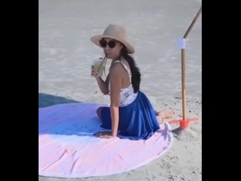  alt="Jessica Rey"