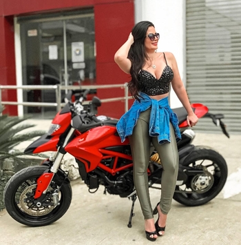Vanessa Carvalho