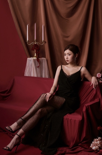 Stephanie Lee