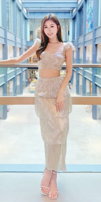 Stephanie Lee