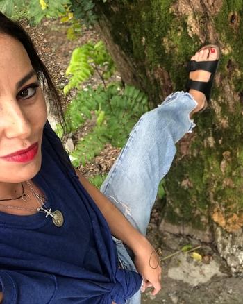 Natia Bunturi