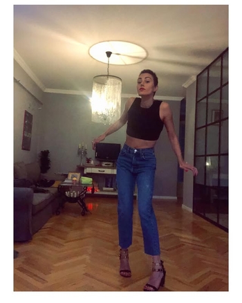 Natia Bunturi