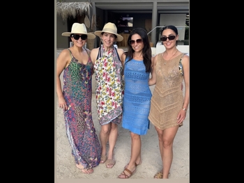  alt="Jenny Dell"