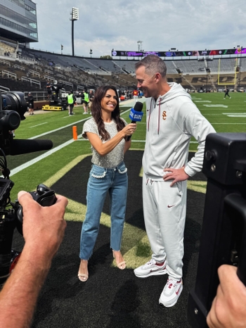 Jenny Dell
