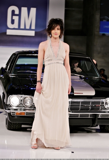 Kate Moennig