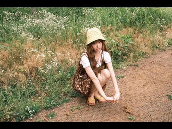  alt="Hong Eun-chae"