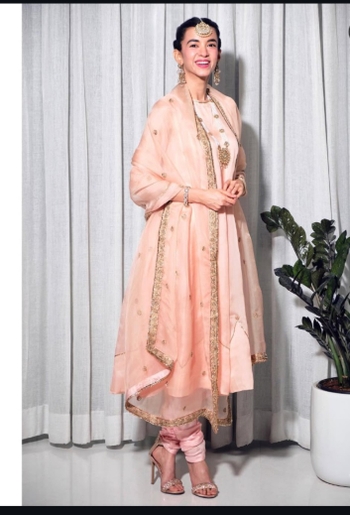 Saba Azad
