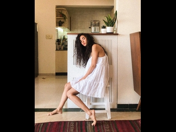  alt="Saba Azad"