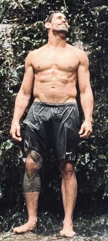 Antonio De 'Cara Sapato' Jr.