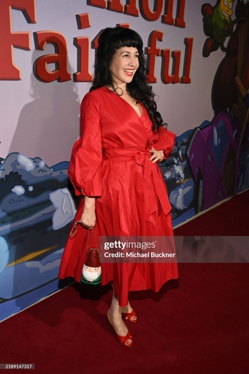 Grey DeLisle