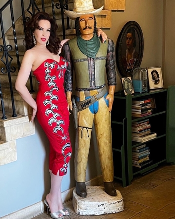 Grey DeLisle