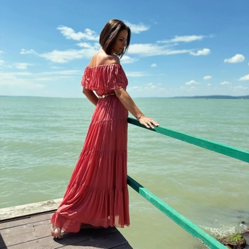 Szilvia Péter Szabó