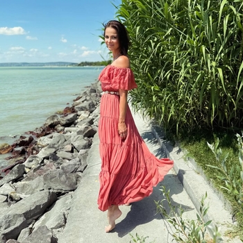 Szilvia Péter Szabó