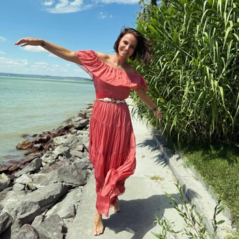 Szilvia Péter Szabó