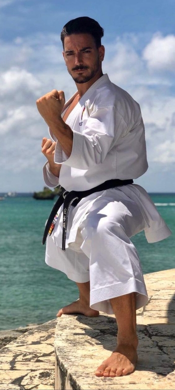 Damián Quintero