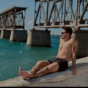 Damián Quintero