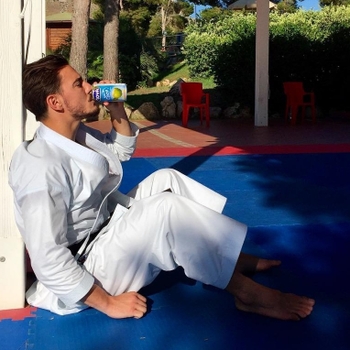 Damián Quintero