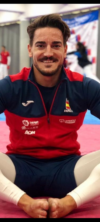 Damián Quintero