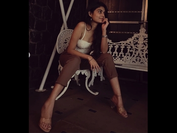  alt="Riya Verma"