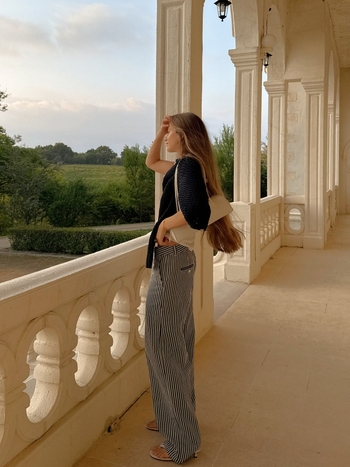 Zoë Pastelle Holthuizen