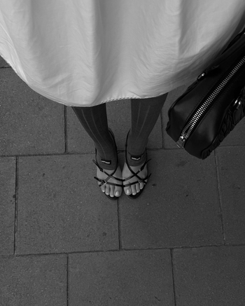 Zoë Pastelle Holthuizen